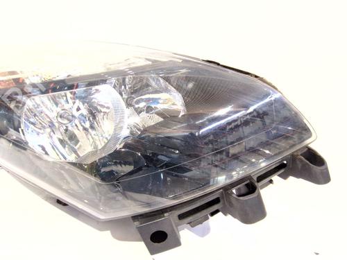 Right headlight RENAULT SCÉNIC III (JZ0/1_) 1.5 dCi | BP29967881C29