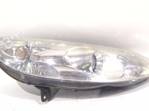 Used Right headlight PEUGEOT 407 (6D_) 2.0 HDi 135 (6DRHRH, 6DRHRE, 6DRHRG, 6DRHRJ) (136 hp) 30573255