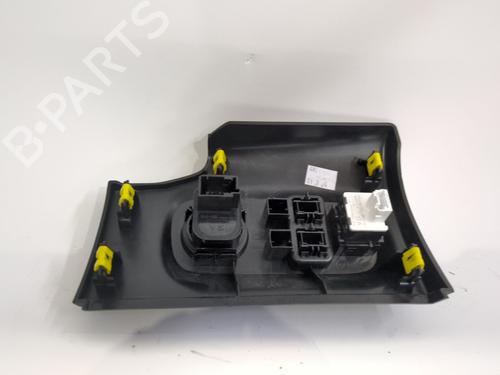 Headlight adjuster motor CITROËN C3 / C3 ORIGIN III (SX) 1.2 PureTech 82 | BP24338229E19 