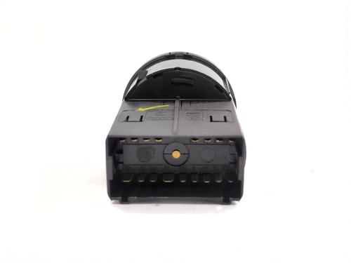 Headlight switch SKODA SUPERB I (3U4) 1.9 TDI | BP38517758I24 - Image 2
