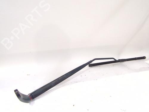 front-windshield-wiper-arm-renault-megane-iv-grandtour-k9amn_-2016-34431935 main image