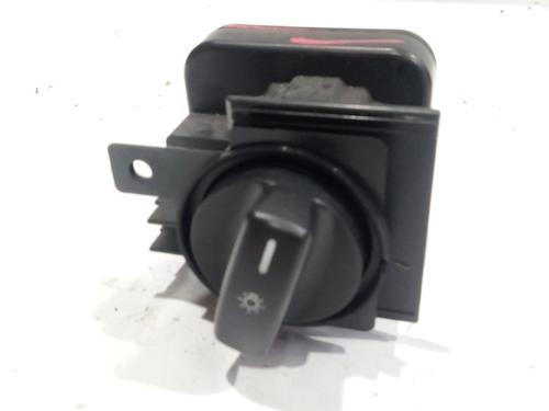 Used Headlight switch MERCEDES-BENZ B-CLASS Sports Tourer (W245) B 200 TURBO (245.234) (193 hp) 20480727