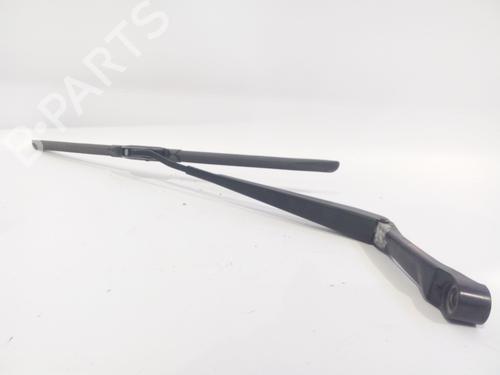 Used Front windshield wiper arm TOYOTA LAND CRUISER 90 (_J9_) 3.0 D-4D 4WD (KDJ90_, KDJ95_, KDJ90W, KDJ95W) (163 hp) 18336135