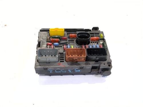 fuse-box-peugeot-407-6d_-2004-2005-2006-2007-2008-2009-2010-2011-36319382 main image