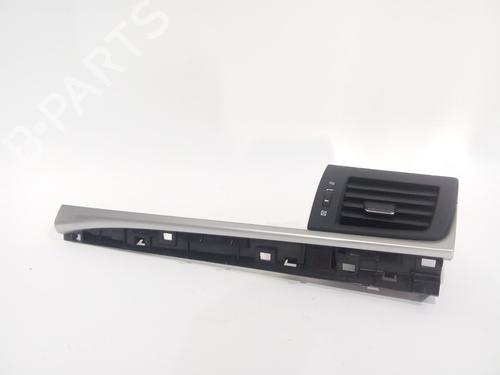 Used Air vent LEXUS CT (ZWA10_) 200h (ZWA10_, ZWA10R) (136 hp) 19482829