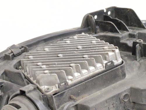 Left headlight AUDI A4 B9 (8W2, 8WC) 30 TDI Mild Hybrid | BP32720063C28 - Image 5