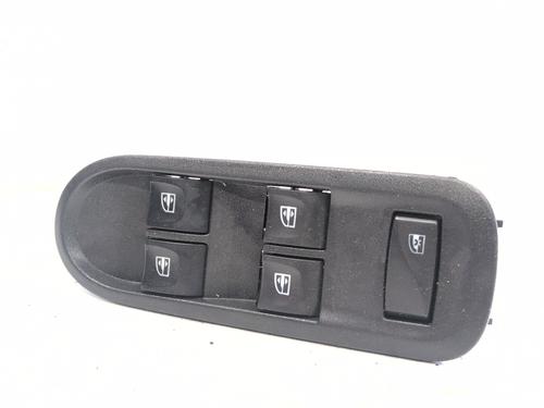 left-front-window-switch-dacia-duster-hs_-2010-2011-2012-2013-2014-2015-2016-2017-2018-32001664 main image