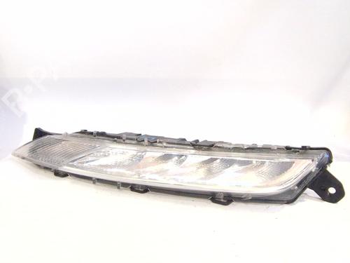 Used Left daytime light Left daytime light 38198647 38198647
