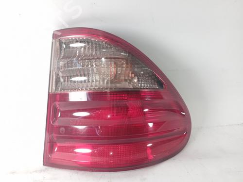 Right taillight MERCEDES-BENZ E-CLASS T-Model (S210) E 320 T CDI (210.226) | BP17814172C35 