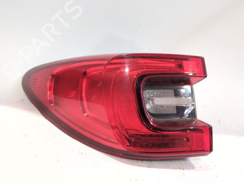 left-taillight-renault-kadjar-ha_-hl_-2015-36322024 main image