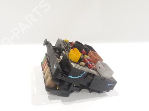 Fuse box PEUGEOT 407 (6D_) 2.0 HDi 135 (6DRHRH, 6DRHRE, 6DRHRG, 6DRHRJ) | BP21668374E1 