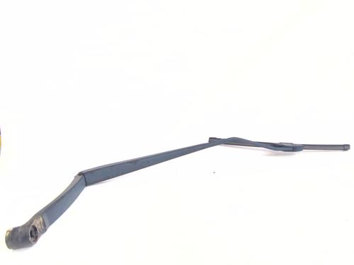 front-windshield-wiper-arm-renault-kadjar-ha_-hl_-2015-35944117 main image