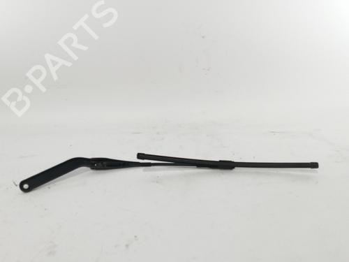 Front windshield wiper arm BMW 1 (E87)  | BP17818425C143 