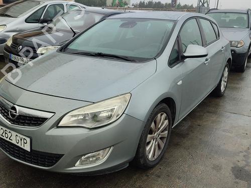 OPEL ASTRA H CLASSIC Hatchback (A04)    4632510