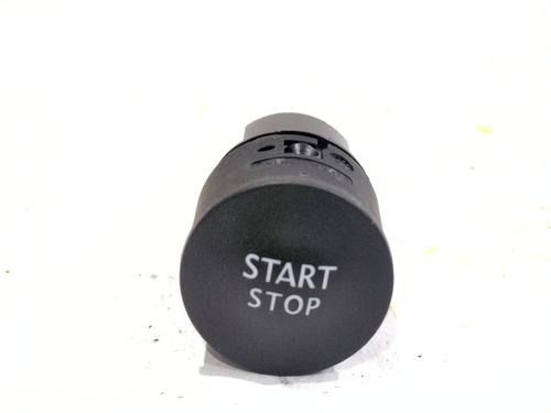 switch-renault-clio-iv-bh_-2012-2013-2014-2015-2016-2017-2018-2019-2020-2021-34695383 main image