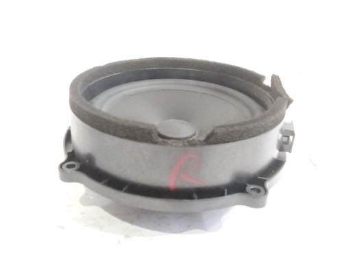 Used Speaker LAND ROVER DISCOVERY IV (L319) 3.0 TD 4x4 (211 hp) 18485154