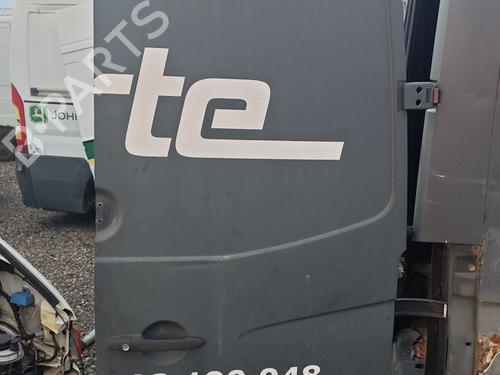 Used Right tailgate VW CRAFTER 30-50 Van (2E_) 2.5 TDI (163 hp) 30157904