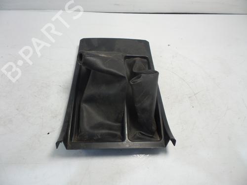 Used Front right panel NISSAN TERRANO II (R20) 3.0 Di 4WD (154 hp) 18113678
