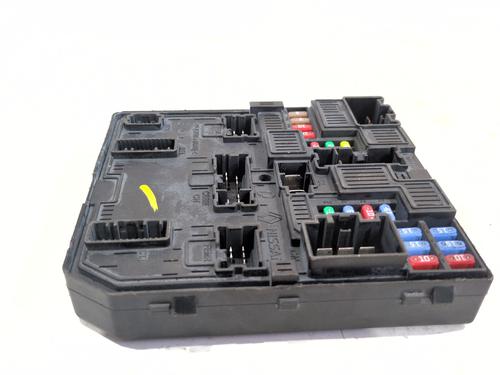 Used Fuse box Fuse box RENAULT KADJAR (HA_, HL_) 1.3 TCe 160 (HLN2) (158 hp) 35895599 35895599