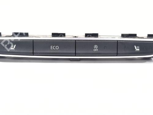 Commutateur RENAULT MEGANE IV Hatchback (B9A/M/N_) 1.5 dCi 110 (B9A3) (110 hp) 30458849