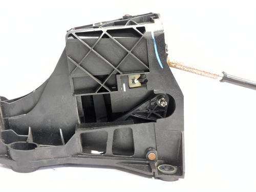 Used Gear lever PEUGEOT RIFTER 1.5 BlueHDi 75 (ECYHW) (75 hp) 27696302