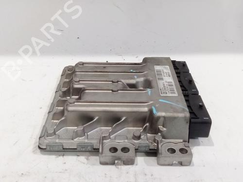 Used Engine control unit (ECU) RENAULT SCÉNIC III (JZ0/1_) 1.2 TCe (116 hp) 21561977