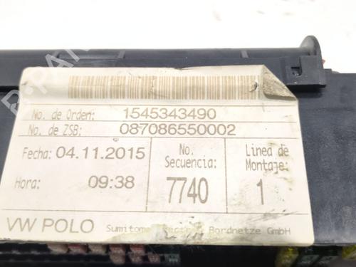 Fuse box VW POLO V (6R1, 6C1) 1.4 TDI | BP24665375E1 