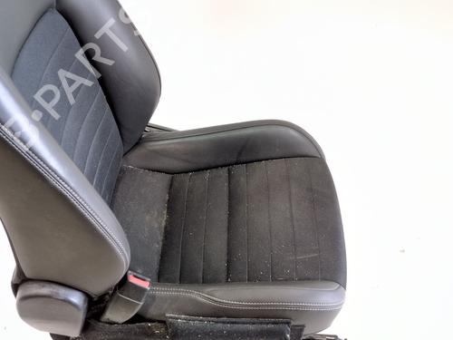 Left front seat LEXUS IS III (_E3_) 300h (AVE30_, AVE30R) | BP30176985C15