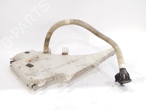 Used Windscreen washer tank BMW 1 (E81) 116 d (116 hp) 17821611