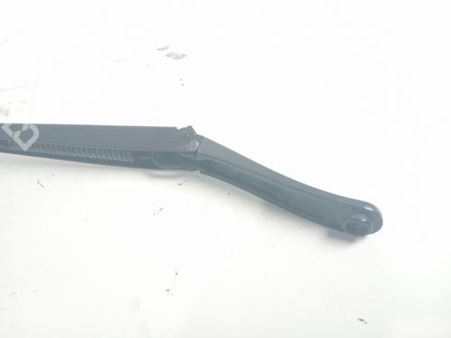 Front windshield wiper arm RENAULT LAGUNA III (BT0/1) 2.0 dCi (BT07, BT0J, BT14, BT1A, BT1S) | BP17817092C143 
