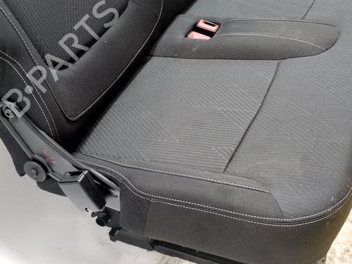 Rear seat (3rd row) RENAULT TRAFIC III Bus (JG_) | BP31996872I24