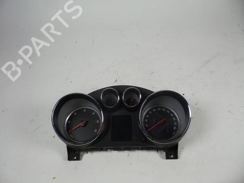 Used Instrument cluster OPEL INSIGNIA A Country Tourer (G09) [2008-2017]  17817954