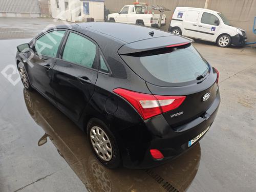 Front windshield wiper arm HYUNDAI i30 (GD) 1.4 | BP23462010C143 