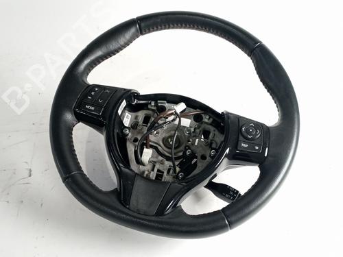 Used Steering wheel TOYOTA YARIS (_P13_) 1.5 Hybrid (NHP130_, NHP130) (101 hp) 17817223