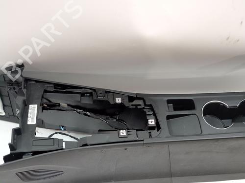 Armrest / Center console RENAULT ARKANA I (LCM_, LDN_) | BP29704931I20