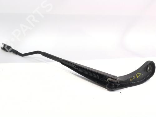 Used Front windshield wiper arm DACIA SANDERO III 1.0 TCe 90 (91 hp) 27174059