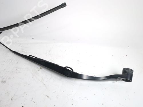 Front windshield wiper arm RENAULT KOLEOS II (HC_)  | BP24338108C143 