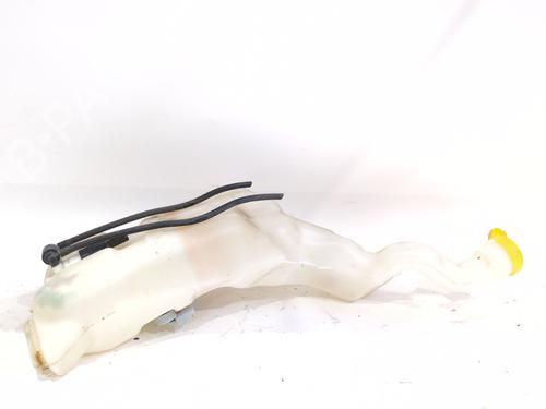 Used Windscreen washer tank RENAULT MEGANE IV Hatchback (B9A/M/N_) 1.2 TCe 130 (B9MR) (130 hp) 30393388
