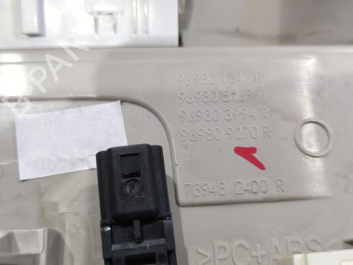 Interior roof light RENAULT MEGANE IV Hatchback (B9A/M/N_) 1.5 dCi 110 (B9A3) | BP38176551I8 - Image 4