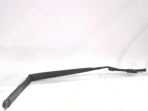 front-windshield-wiper-arm-renault-clio-iv-bh_-2012-2013-2014-2015-2016-2017-2018-2019-2020-2021-34645997 main image