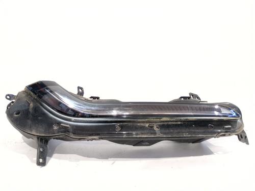 Used Right daytime light Right daytime light 39066858 39066858