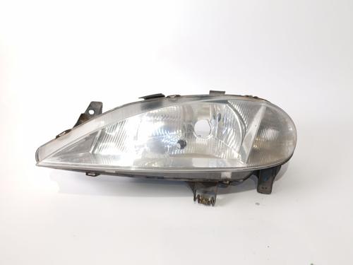 Faro izquierdo RENAULT MEGANE II (BM0/1_, CM0/1_) 1.6 16V (BM0C, CM0C) (113 hp) 17831390