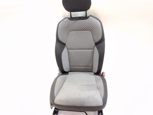 Used Right front seat RENAULT CLIO V (B7_) 1.5 Blue dCi 100 (B7AD) (101 hp) 30157683