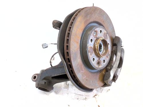 Used Left front steering knuckle RENAULT KADJAR (HA_, HL_) [2015-2026]  32365816