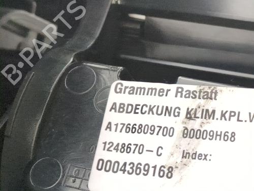 Armrest / Center console MERCEDES-BENZ A-CLASS (W176) A 200 CDI / d (176.008) | BP33422102I20  - Image 7