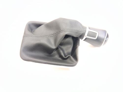 shift-knob-vw-golf-vii-variant-ba5-bv5-2013-2014-2015-2016-2017-2018-2019-2020-2021-2022-28140667 main image