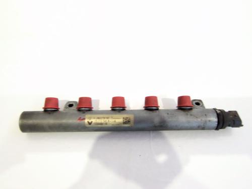 Used Injection rail OPEL VIVARO B Van (X82) 1.6 CDTI (05) (121 hp) 28380862