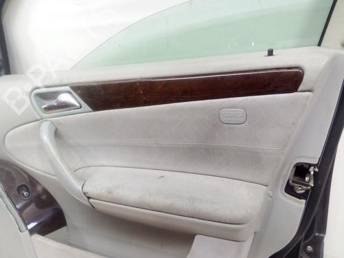Right front door MERCEDES-BENZ C-CLASS (W203) C 220 CDI (203.006, 203.008) | BP23097459C3 