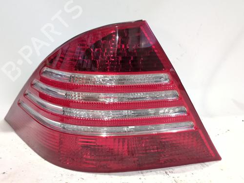 Used Left taillight MERCEDES-BENZ S-CLASS (W220) S 320 CDI (220.025, 220.125) (204 hp) 25031507