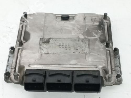 Engine control unit (ECU) RENAULT SCÉNIC I MPV (JA0/1_, FA0_) 1.9 dCi RX4 | BP17819602M57 